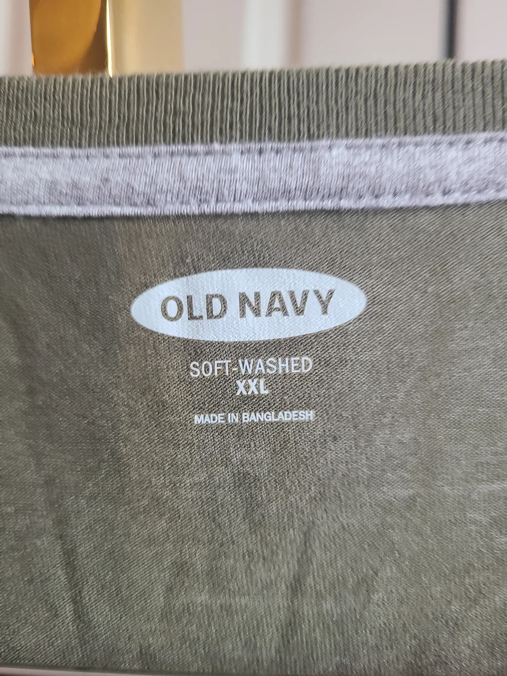 Old Navy Men's Olive Green Leaf-Print V-Neck Tee